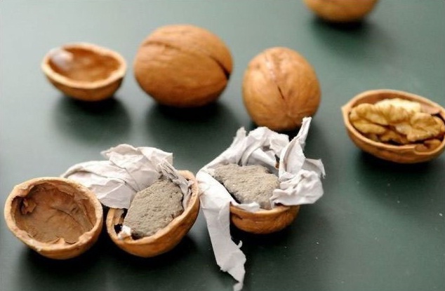 cara membedakan bahaya makanan palsu